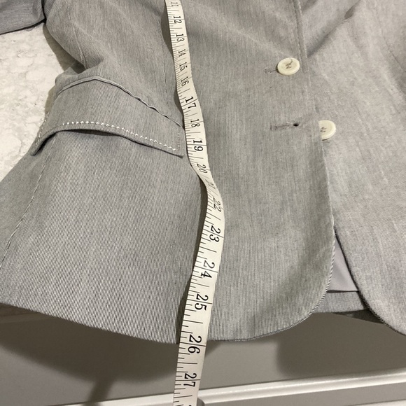 Express two button, pinstriped fitted cotton jacket - Picture 12 of 12